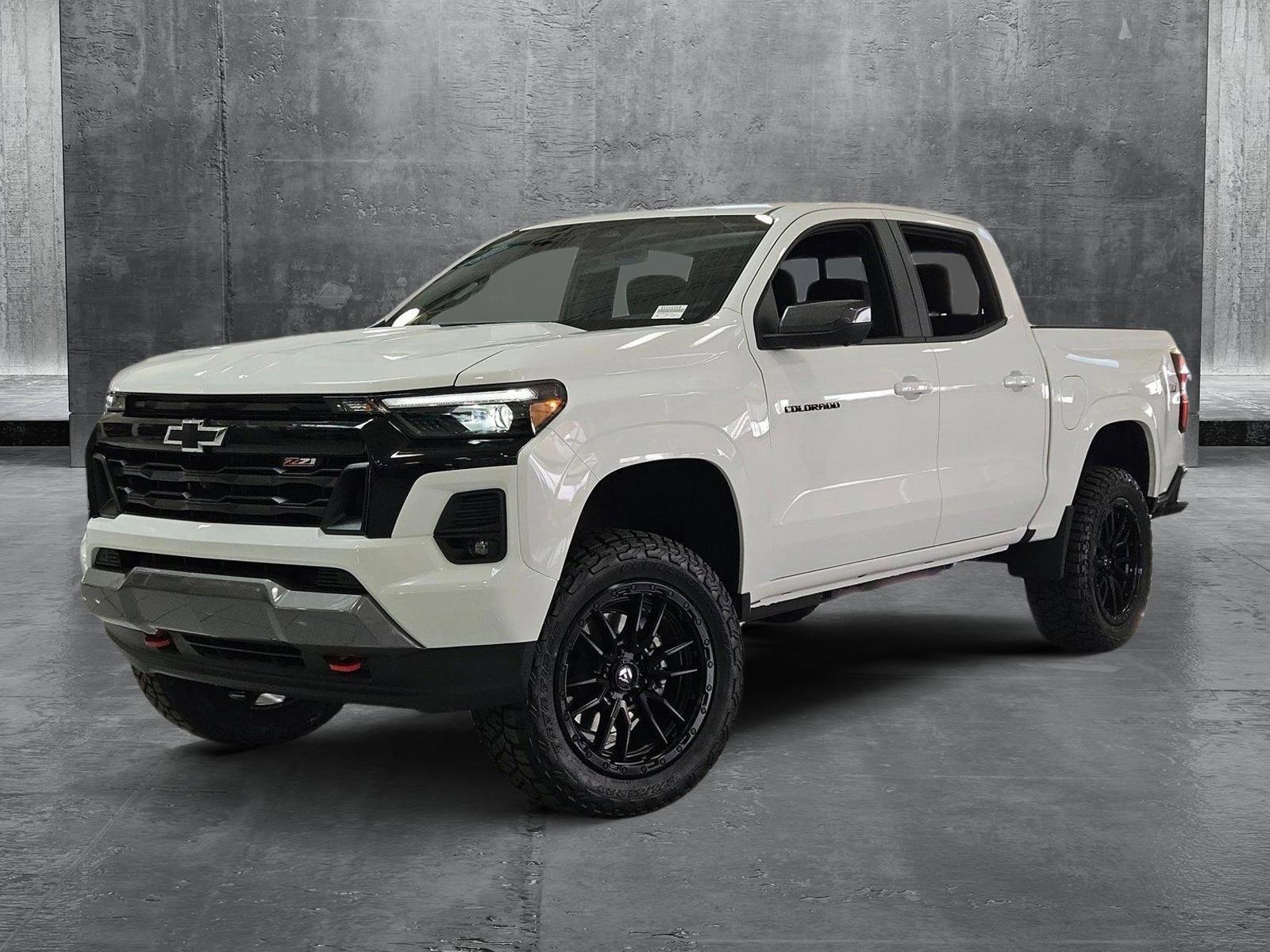 2025 Chevrolet Colorado Vehicle Photo in MESA, AZ 85206-4395