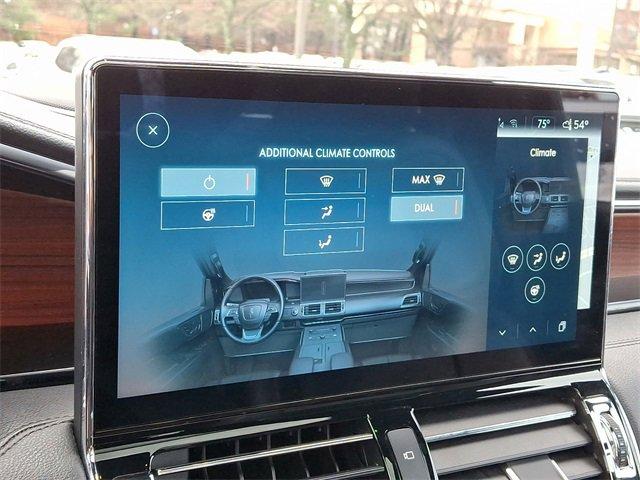 2022 Lincoln Navigator L Vehicle Photo in Willow Grove, PA 19090