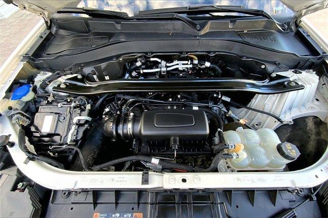 2022 Ford Explorer Vehicle Photo in TOPEKA, KS 66609-0000