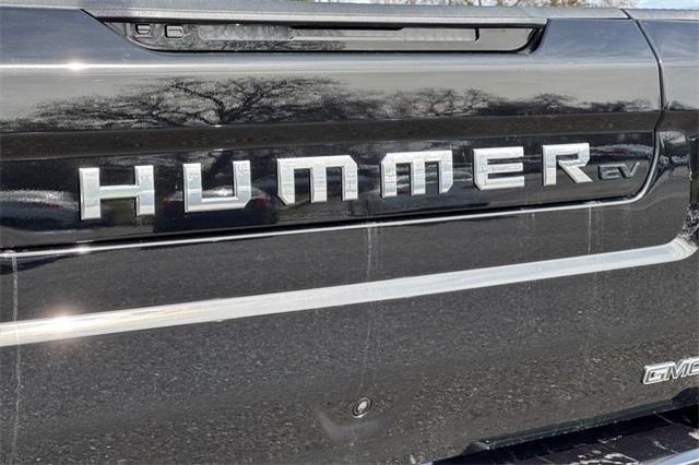 2024 GMC HUMMER EV Pickup Vehicle Photo in ELK GROVE, CA 95757-8703