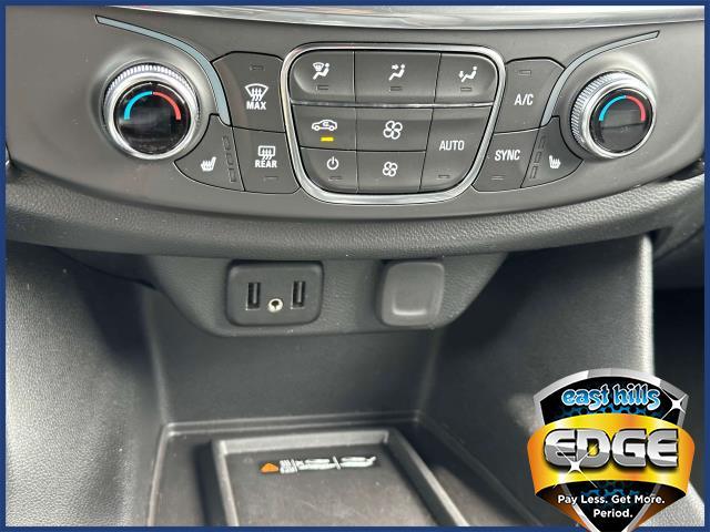 2022 Chevrolet Traverse Vehicle Photo in Roslyn, NY 11576