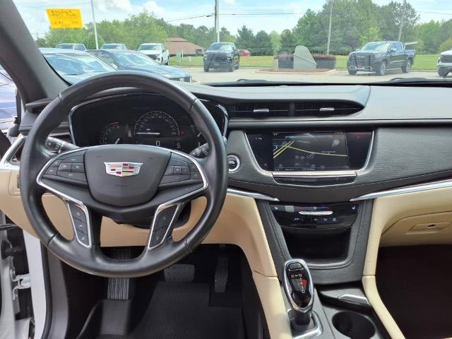2019 Cadillac XT5 Vehicle Photo in HENDERSON, NC 27536-2966