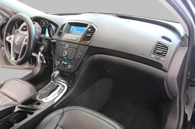 2012 Buick Regal Vehicle Photo in Green Bay, WI 54304