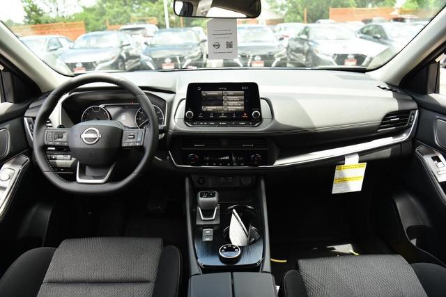 2025 Nissan Rogue Vehicle Photo in Ballwin, MO 63011