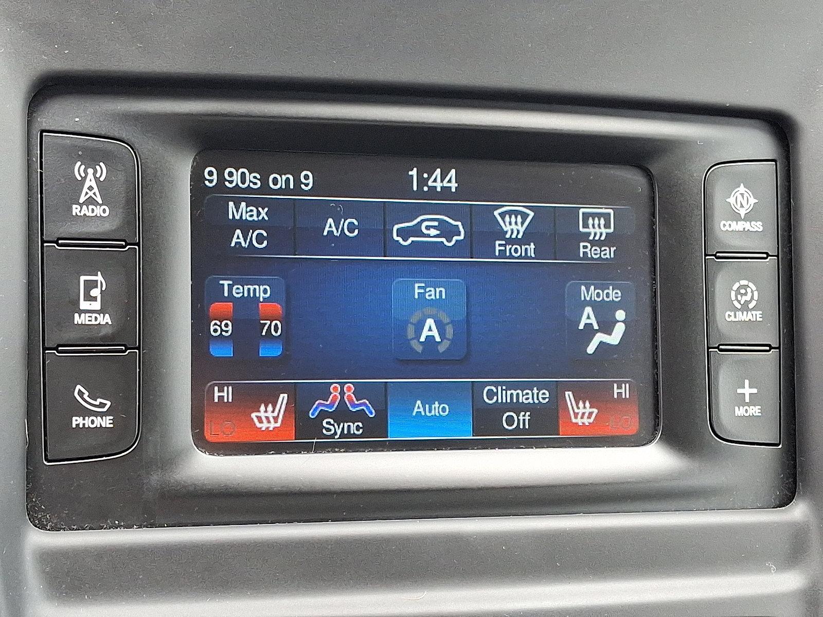 2015 Chrysler 200 Vehicle Photo in BETHLEHEM, PA 18017-9401