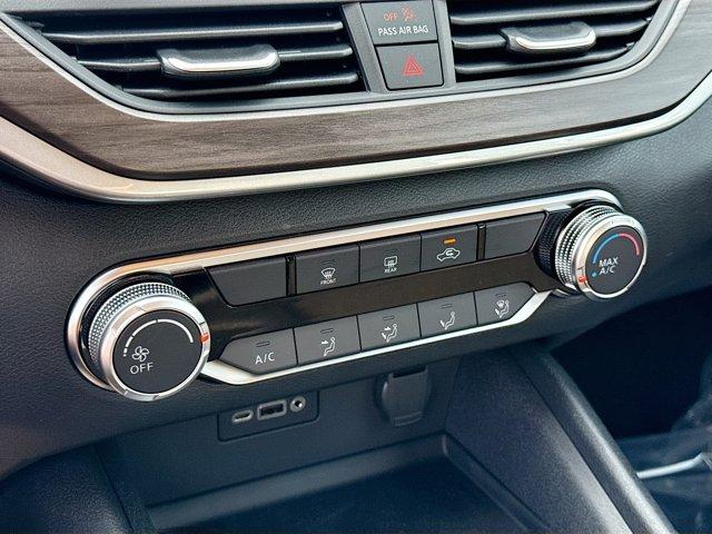 2025 Nissan Altima Vehicle Photo in Flemington, NJ 08822