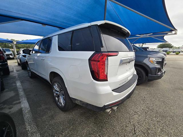 2022 GMC Yukon XL Vehicle Photo in DENTON, TX 76210-9321