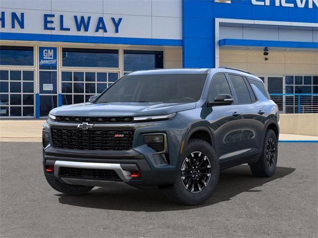 2025 Chevrolet Traverse Vehicle Photo in ENGLEWOOD, CO 80113-6708