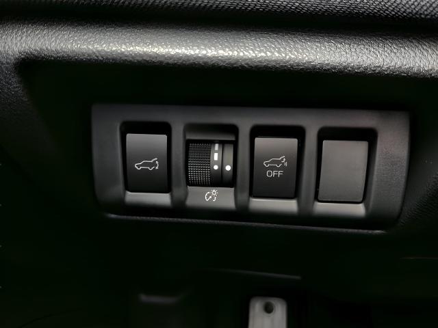 2025 Subaru Outback Vehicle Photo in Green Bay, WI 54304
