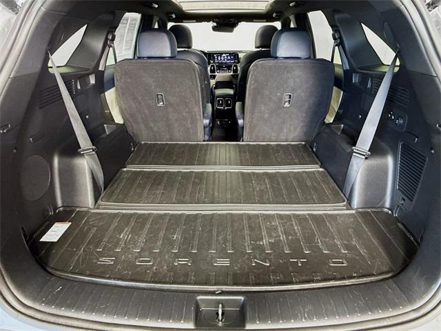 2023 Kia Sorento Plug-In Hybrid Vehicle Photo in Everett, WA 98204