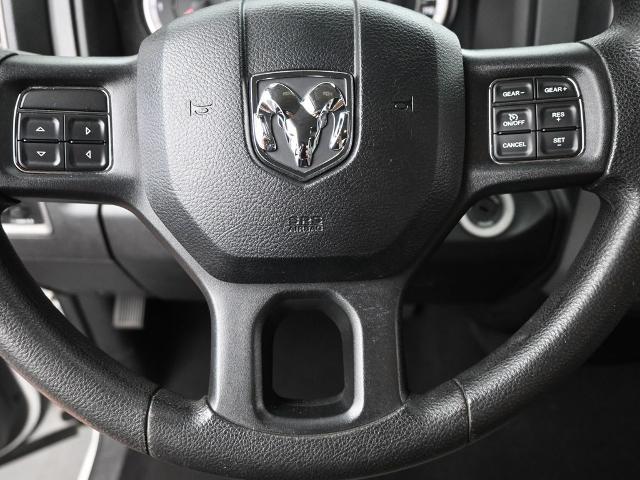 2017 Ram 1500 Vehicle Photo in Cedar Rapids, IA 52402