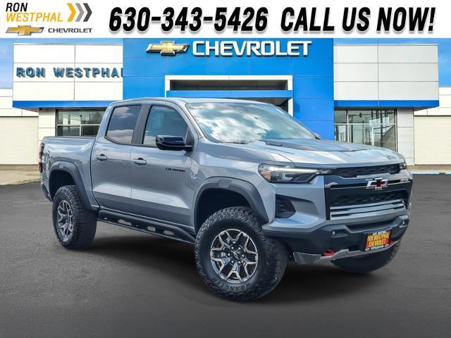 Select 2025 Chevrolet Colorado