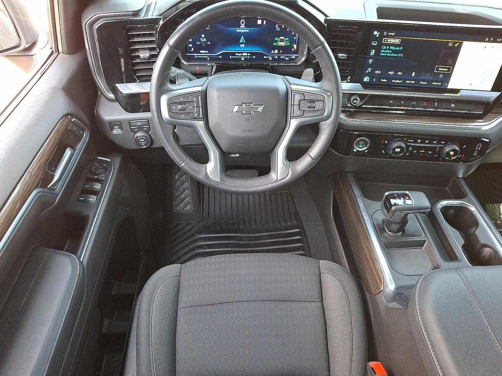 2023 Chevrolet Silverado 1500 Vehicle Photo in BETHLEHEM, PA 18017-9401