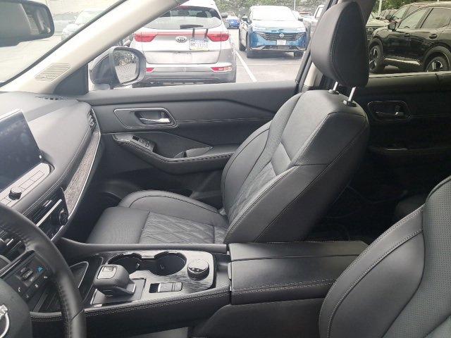 2025 Nissan Rogue Vehicle Photo in Harrisburg, PA 17111-1033