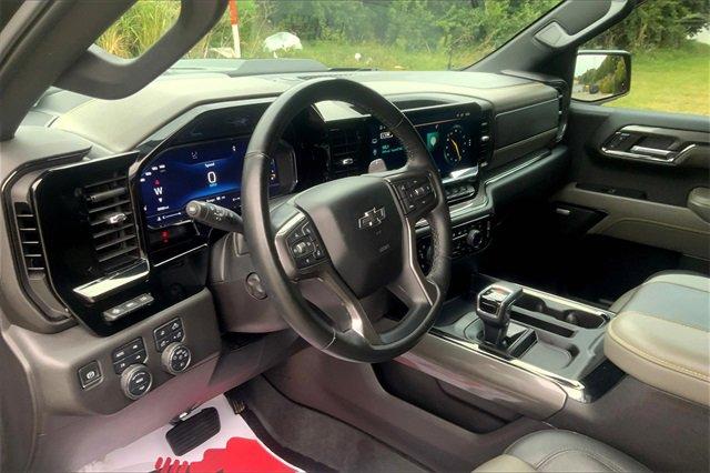 2024 Chevrolet Silverado 1500 Vehicle Photo in KANSAS CITY, MO 64114-4545