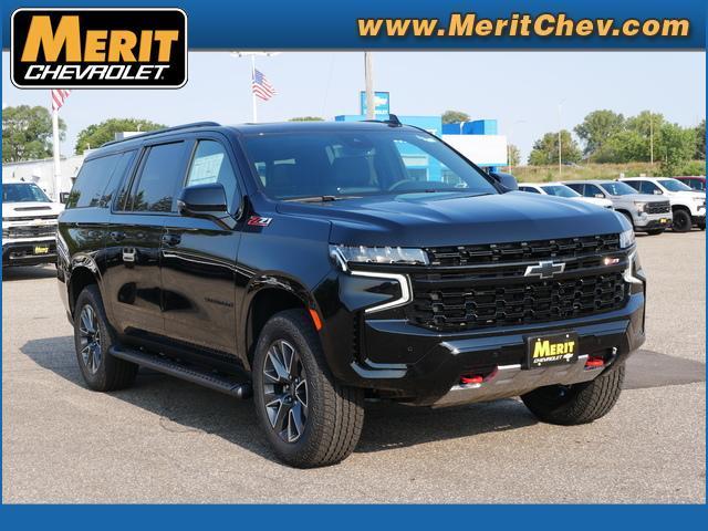 2024 Chevrolet Suburban Vehicle Photo in MAPLEWOOD, MN 55119-4794