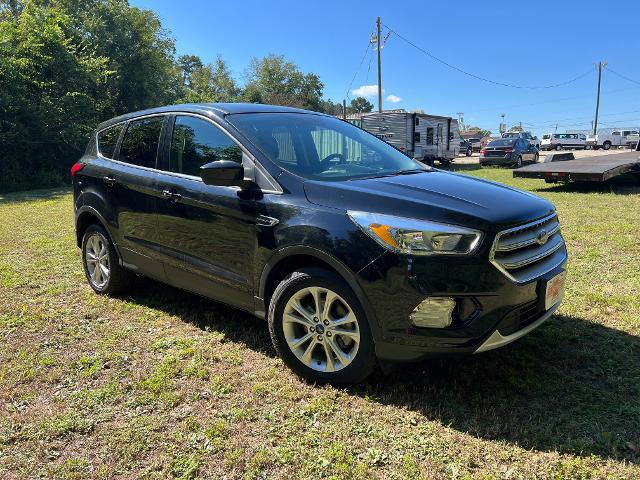 Used 2019 Ford Escape SE with VIN 1FMCU0GD4KUB29845 for sale in Center, TX