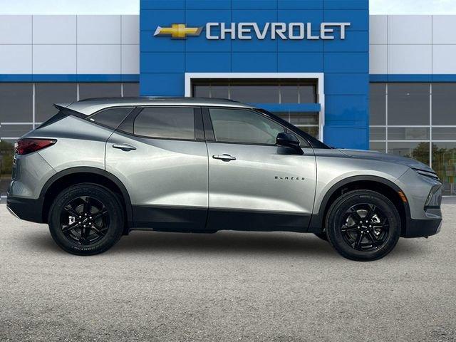 2025 Chevrolet Blazer Vehicle Photo in RIVERSIDE, CA 92504-4106