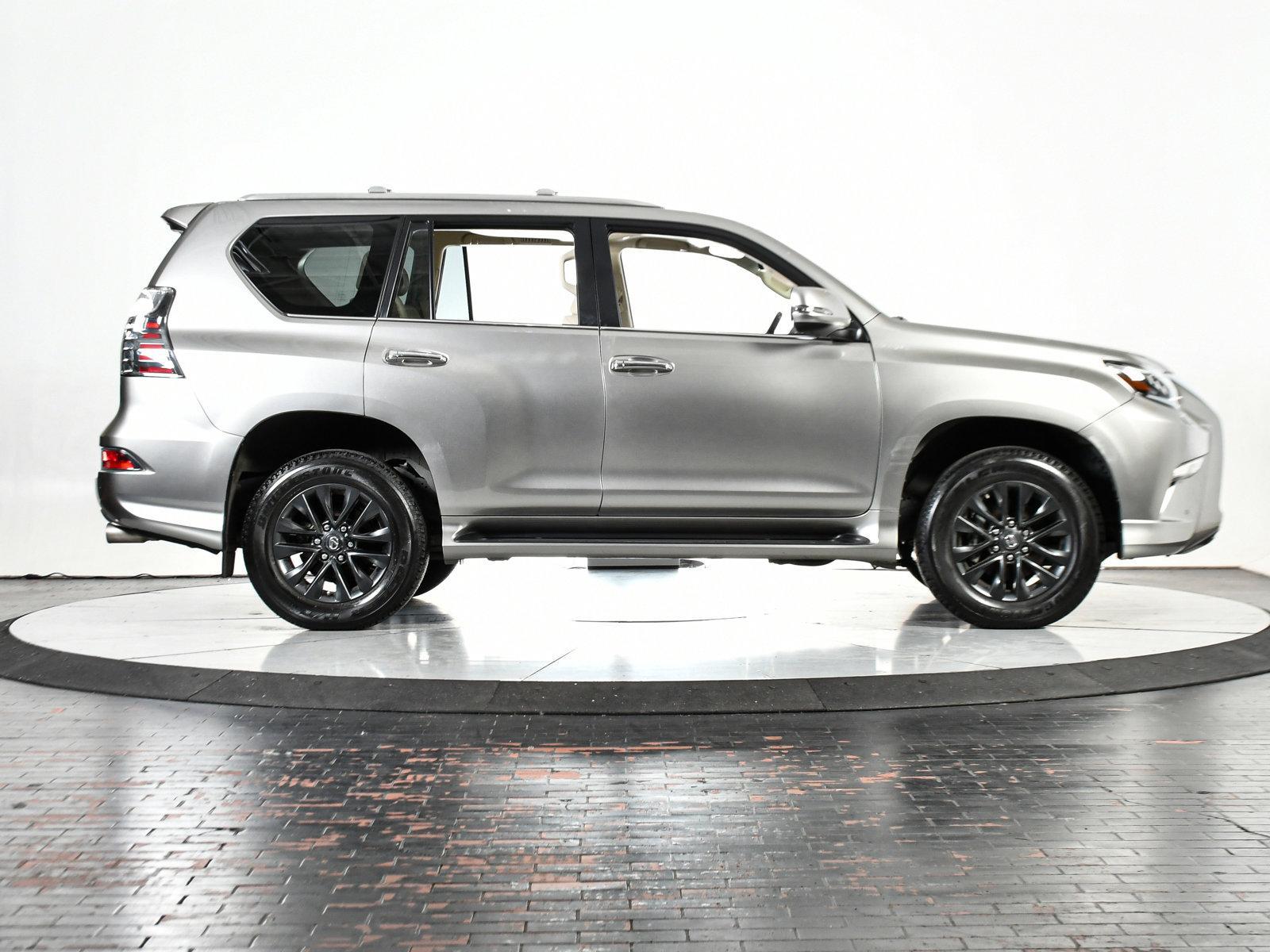 2023 Lexus GX 460 Vehicle Photo in DALLAS, TX 75235