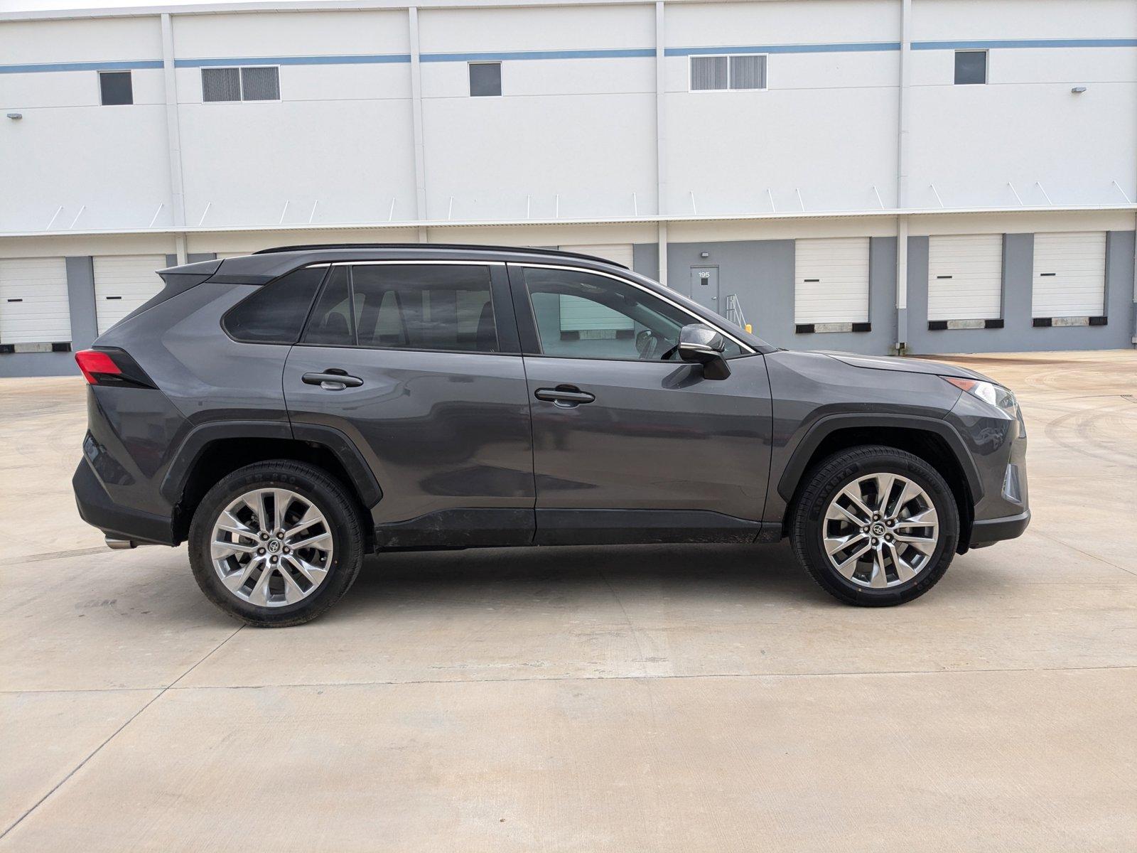 2019 Toyota RAV4 Vehicle Photo in Winter Park, FL 32792