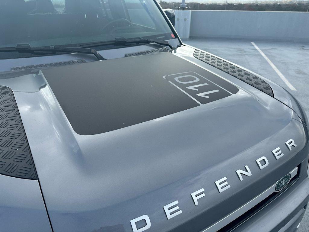 2022 Defender Vehicle Photo in AUSTIN, TX 78717