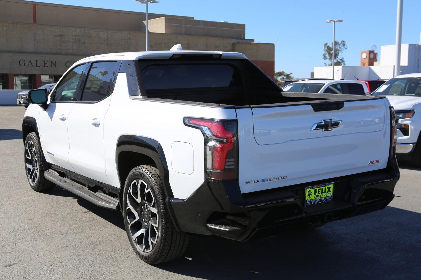 2025 Chevrolet Silverado EV Vehicle Photo in LOS ANGELES, CA 90007-3794