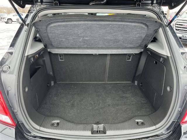 2022 Chevrolet Trax Vehicle Photo in TULLY, NY 13159-3159