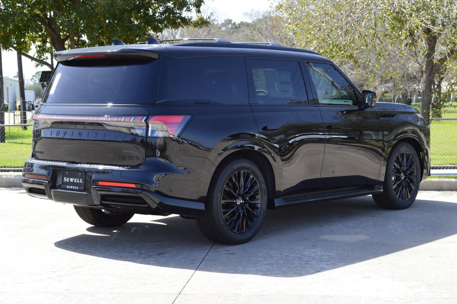 2025 INFINITI QX80 Vehicle Photo in Houston, TX 77090