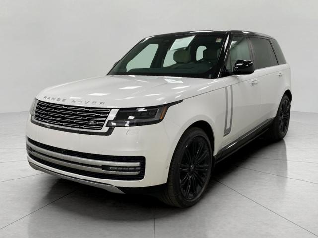 2025 Range Rover Vehicle Photo in Appleton, WI 54913