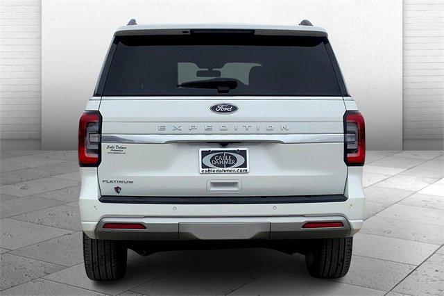2024 Ford Expedition Vehicle Photo in TOPEKA, KS 66609-0000