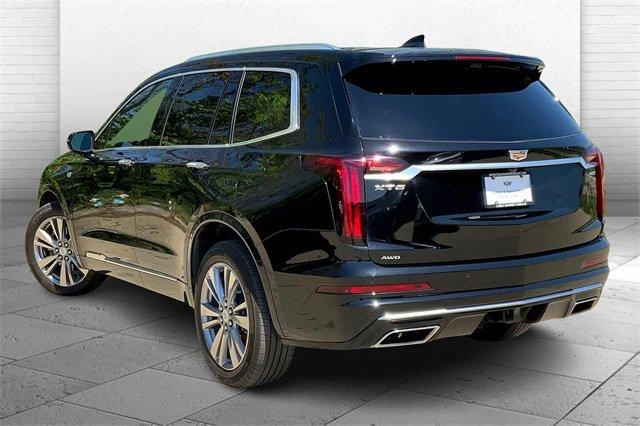 2024 Cadillac XT6 Vehicle Photo in KANSAS CITY, MO 64114-4545