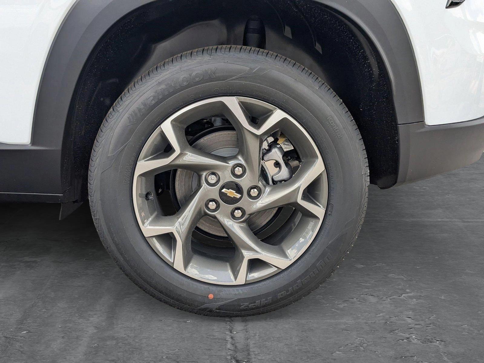 2025 Chevrolet Trax Vehicle Photo in MIAMI, FL 33134-2699