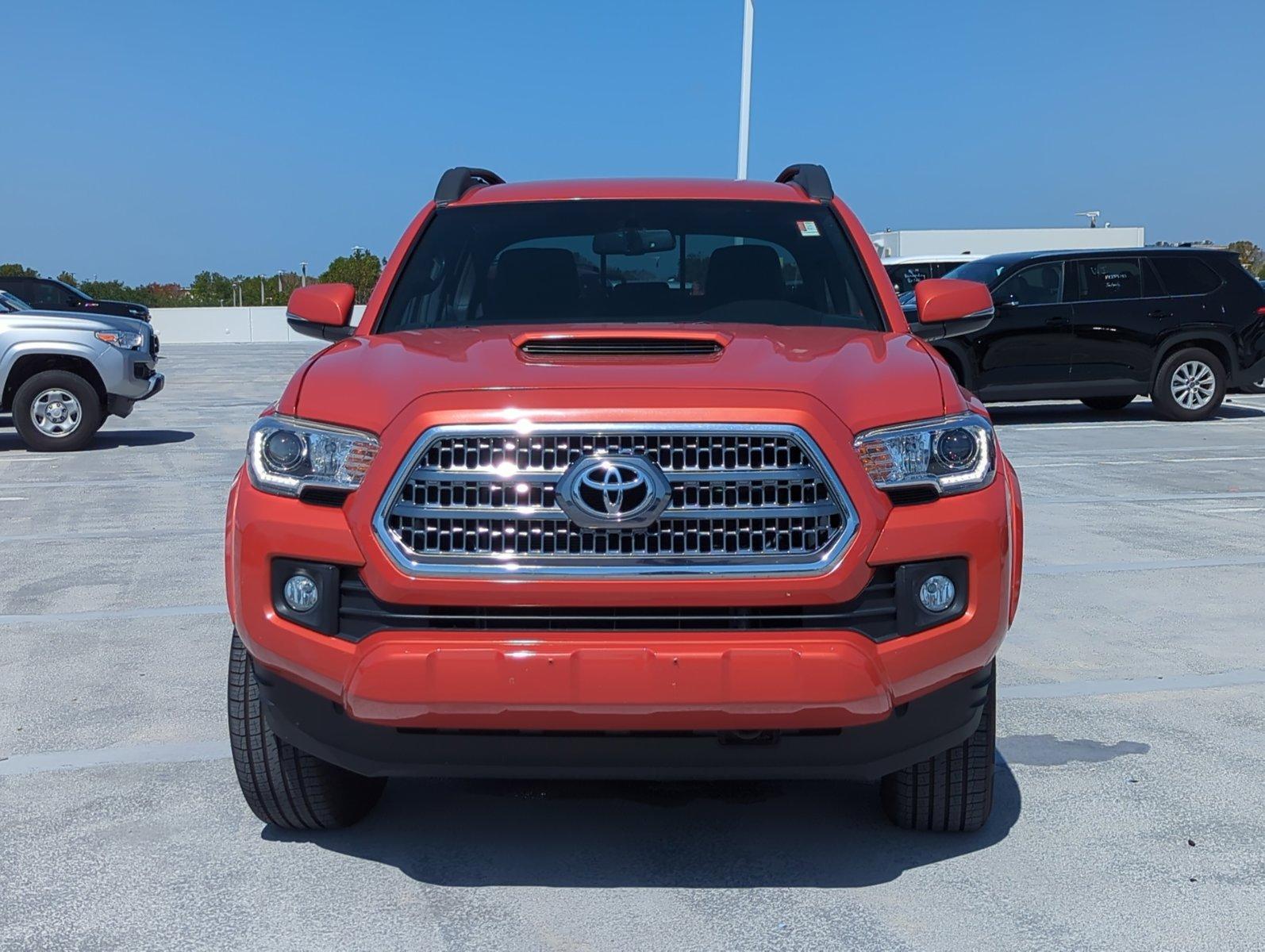 2017 Toyota Tacoma Vehicle Photo in Sanford, FL 32771