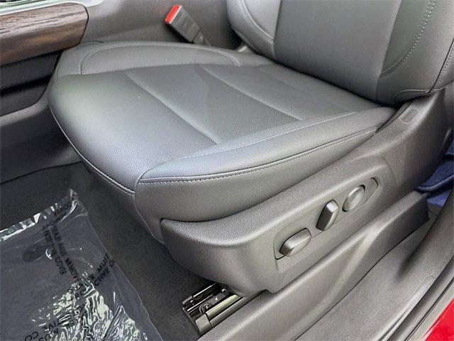 2025 GMC Sierra 3500 HD Vehicle Photo in PUYALLUP, WA 98371-4149