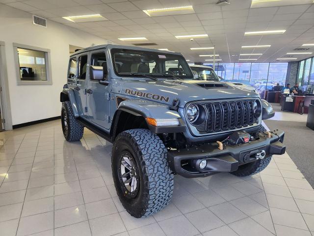 2025 Jeep Wrangler Vehicle Photo in Ennis, TX 75119-5114