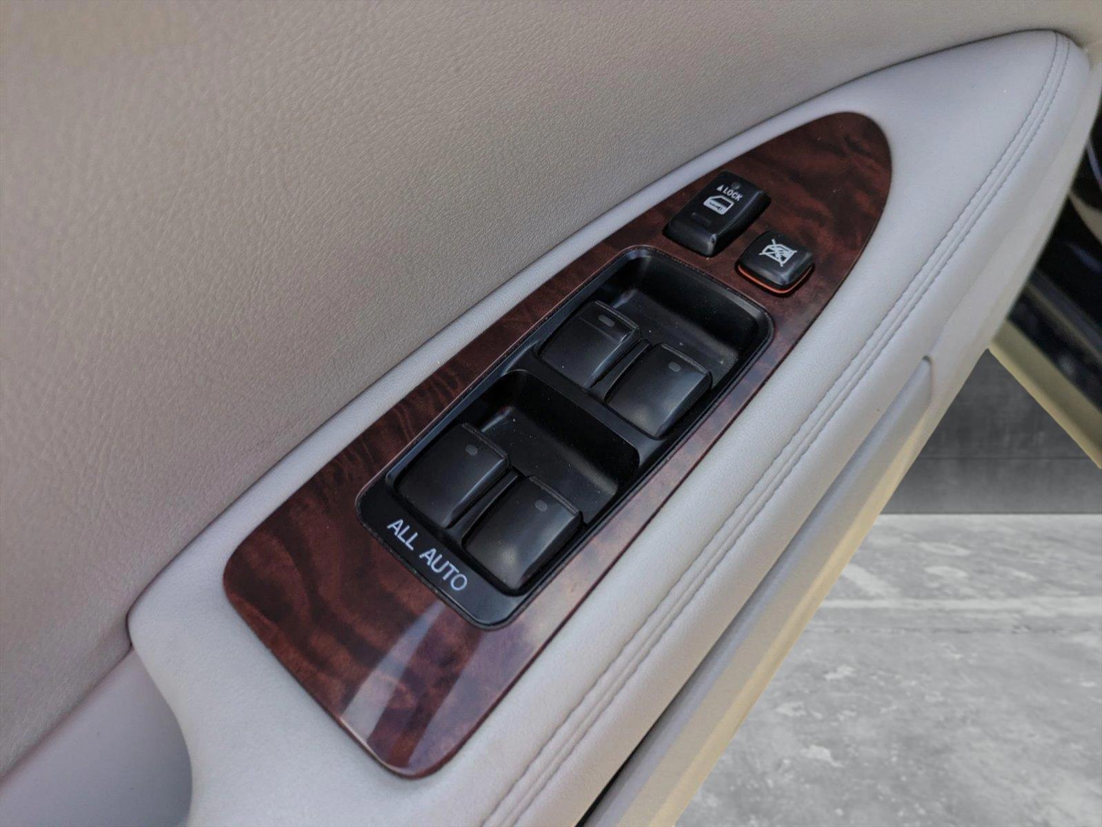 2011 Toyota Avalon Vehicle Photo in Winter Park, FL 32792