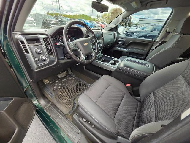 2015 Chevrolet Silverado 1500 Vehicle Photo in GREEN BAY, WI 54304-5303