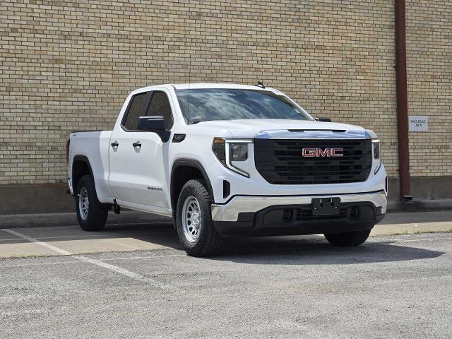 2025 GMC Sierra 1500 Vehicle Photo in DALLAS, TX 75209-3016