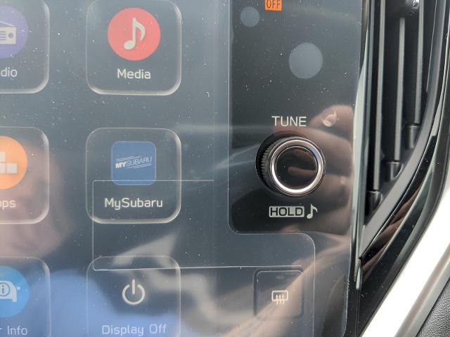 2025 Subaru Outback Vehicle Photo in Green Bay, WI 54304