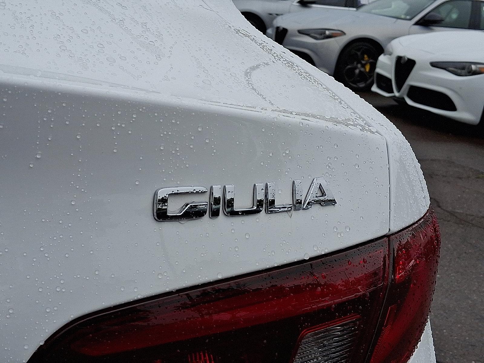 2022 Alfa Romeo Giulia Vehicle Photo in Willow Grove, PA 19090