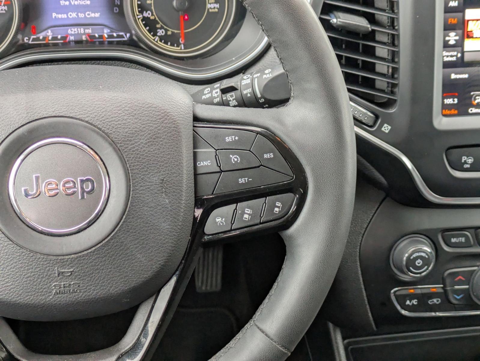 2023 Jeep Cherokee Vehicle Photo in SELMA, TX 78154-1460