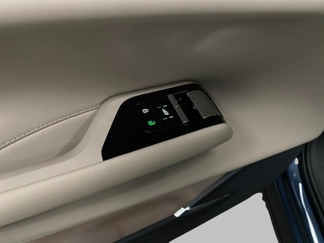 2025 Volvo EX90 Vehicle Photo in Appleton, WI 54913