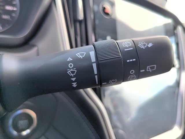 2025 Subaru Outback Vehicle Photo in Green Bay, WI 54304