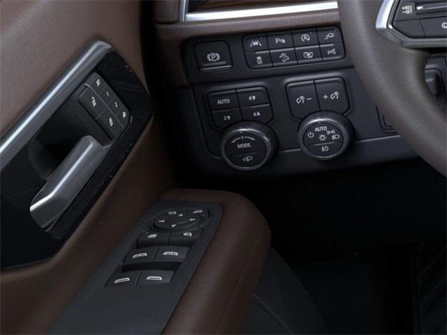 2025 Chevrolet Tahoe Vehicle Photo in ENGLEWOOD, CO 80113-6708