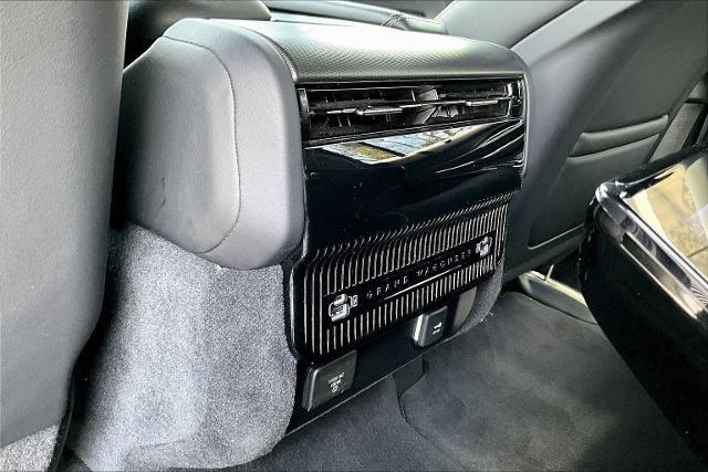 2024 Jeep Grand Wagoneer L Vehicle Photo in San Antonio, TX 78230