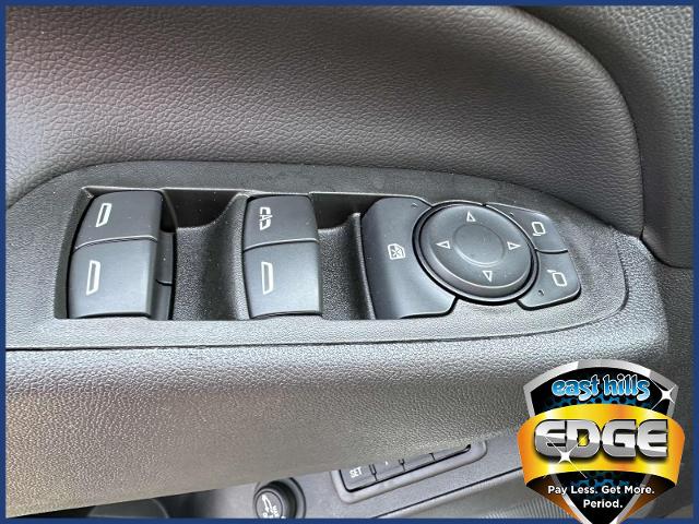 2021 Chevrolet Equinox Vehicle Photo in Roslyn, NY 11576