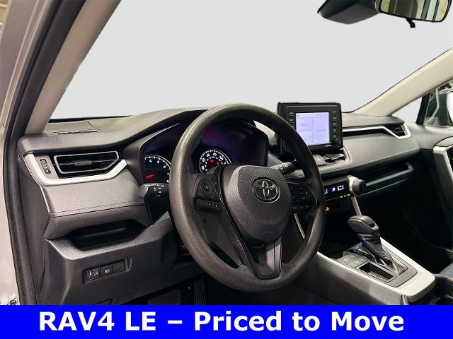 2020 Toyota RAV4 Vehicle Photo in EVERETT, WA 98203-5662