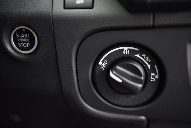 2025 Nissan Frontier Vehicle Photo in Ballwin, MO 63011