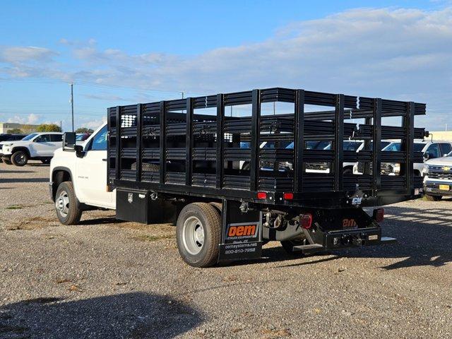 2024 Chevrolet Silverado 3500 HD CC Vehicle Photo in SELMA, TX 78154-1460