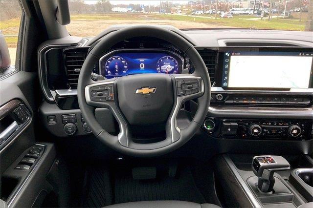 2025 Chevrolet Silverado 1500 Vehicle Photo in KANSAS CITY, MO 64114-4502